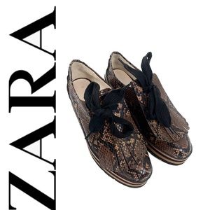 Zara Basics 90s Style Snakeskin Chunky Platform Loafers